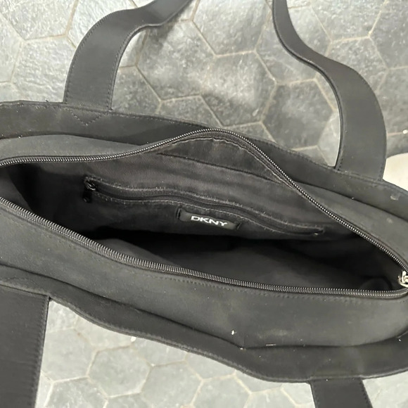 DKNY tote bag - Picture 5 of 16